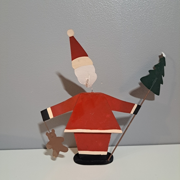 Dept 56 Metal Santa Figure Holding Bear‎ And Tree - Picture 5 of 6